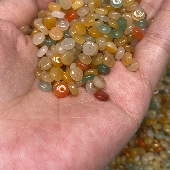 石英岩玉未镶嵌珠宝半成品隔片100个