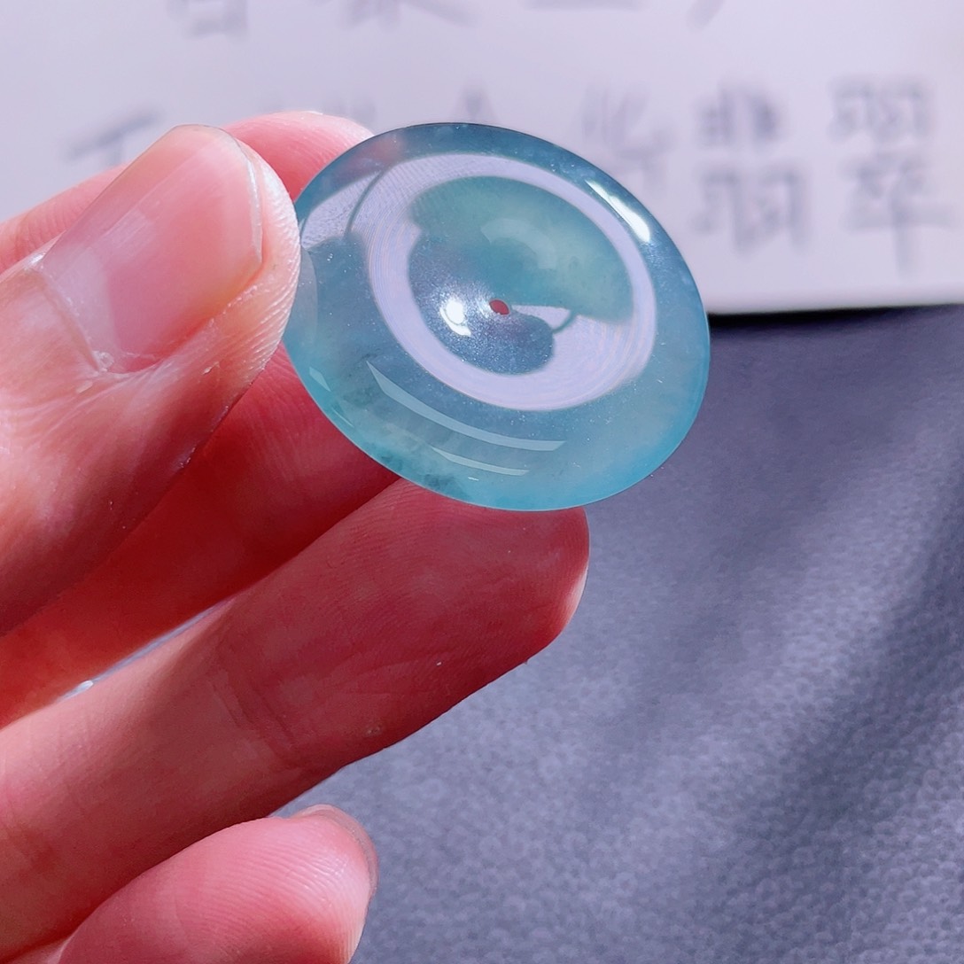 翡翠颈饰未镶嵌888888888