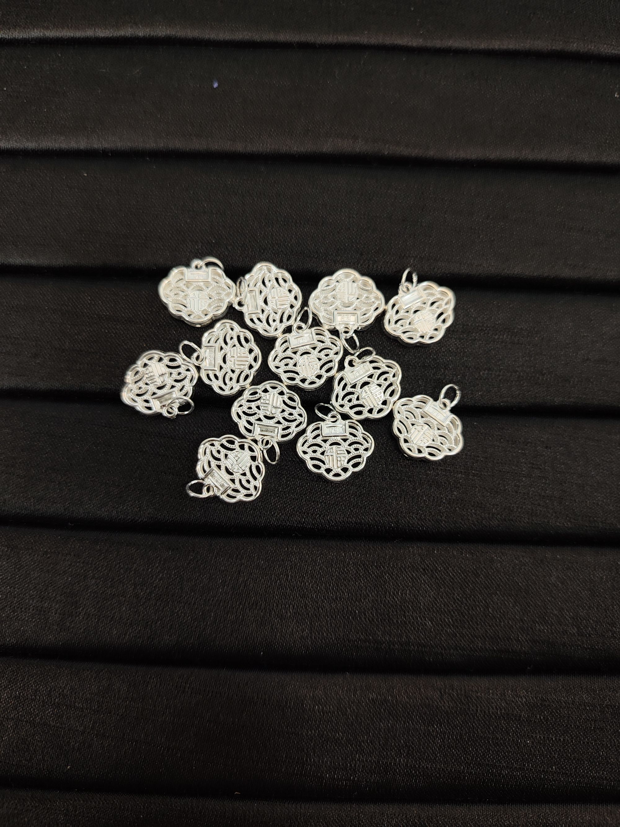 足银银制品 足银福字如意锁吊坠*（多样性单个发货）