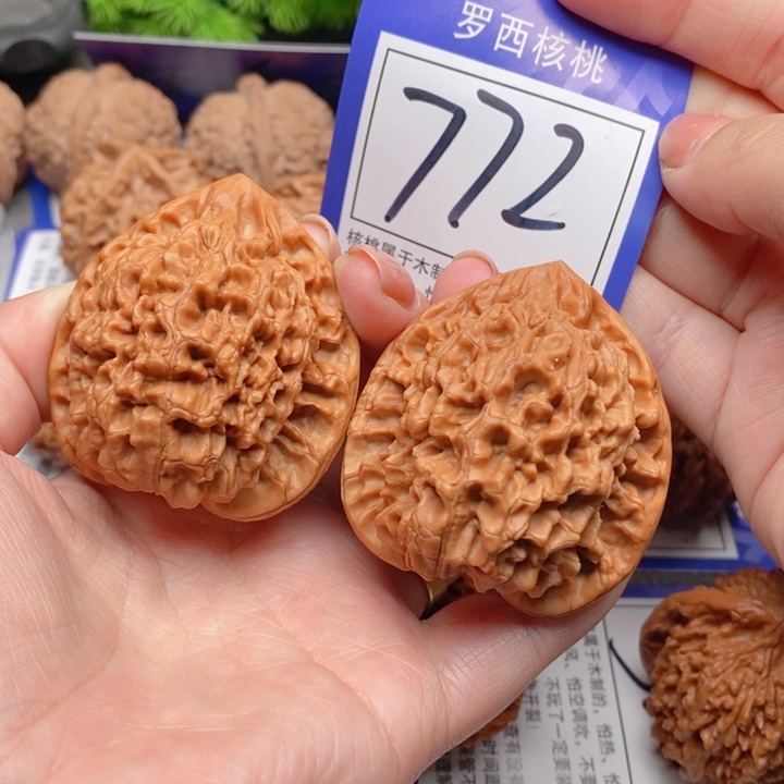 把件桃核46官帽772