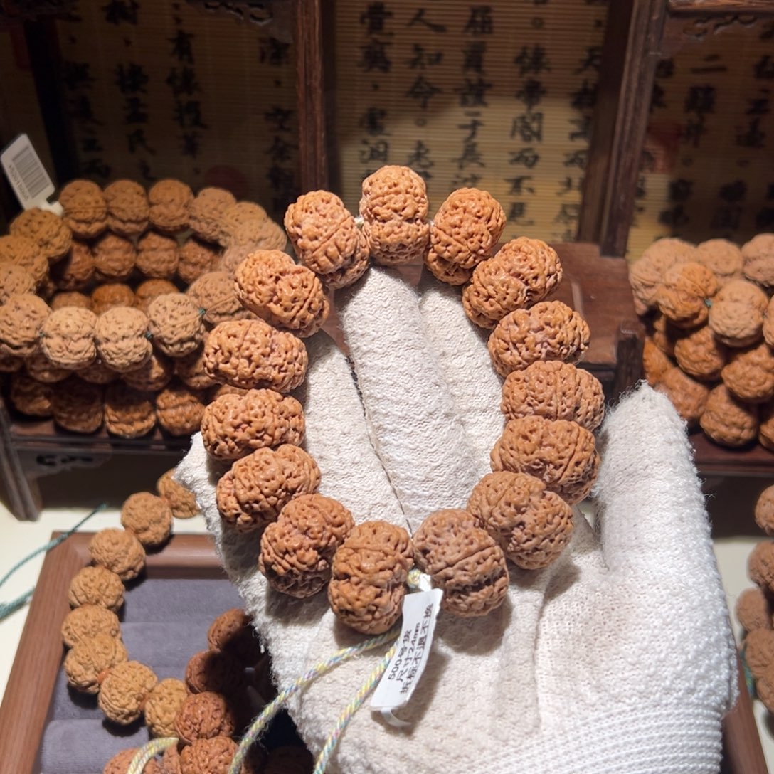 完***颜金刚菩提手串24夹板