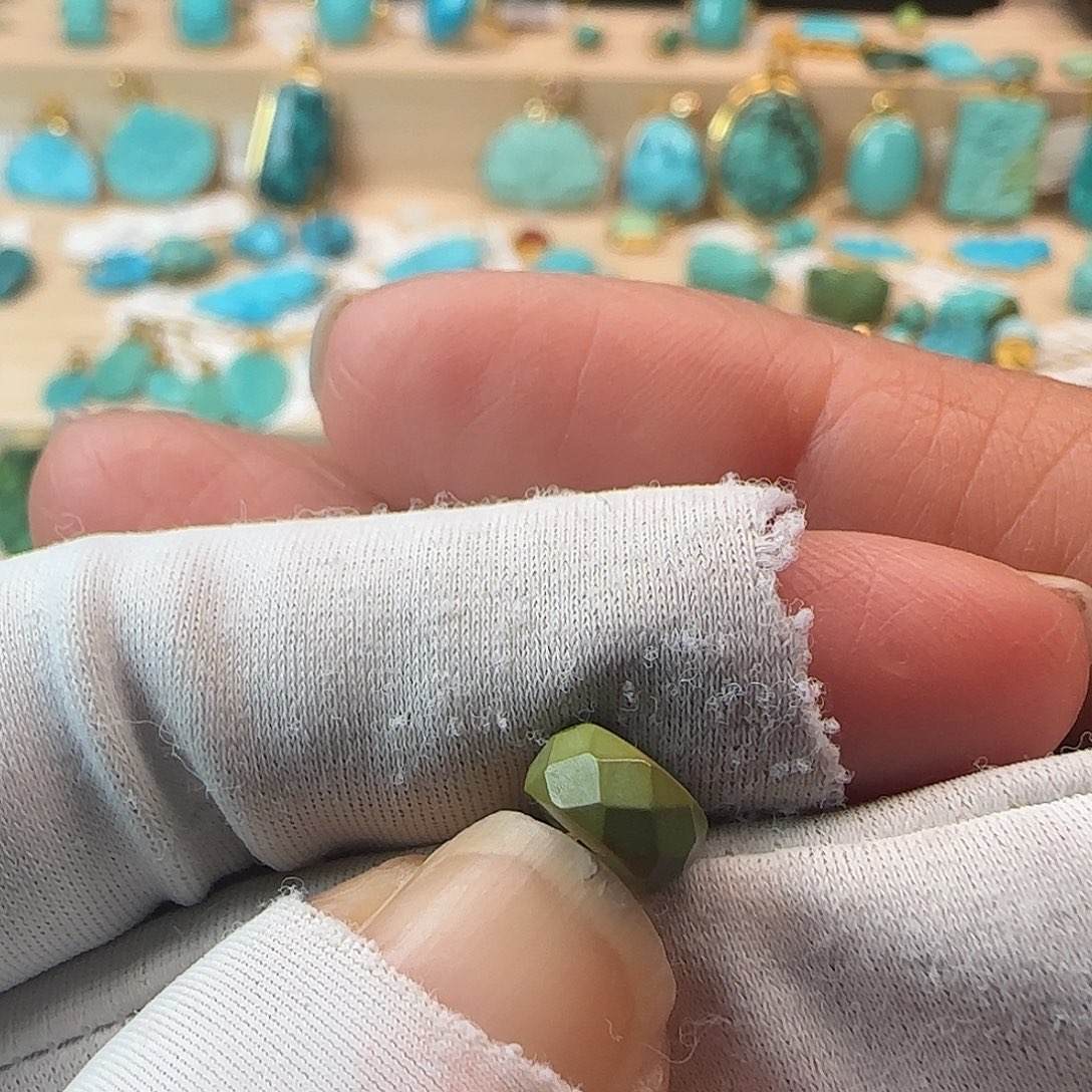 绿松石未镶嵌吊坠(不含链)