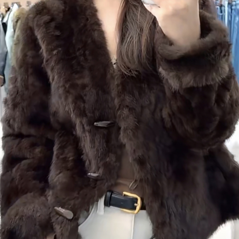 冬季毛领加厚韩系慵懒风短款V领外套女款