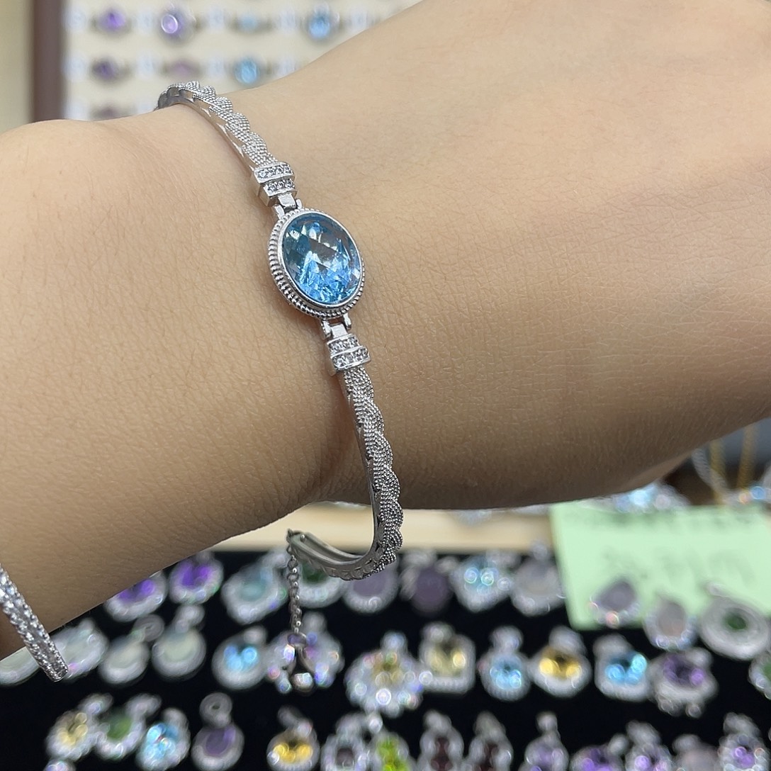 晚***柠石榴石银S925镶嵌手镯