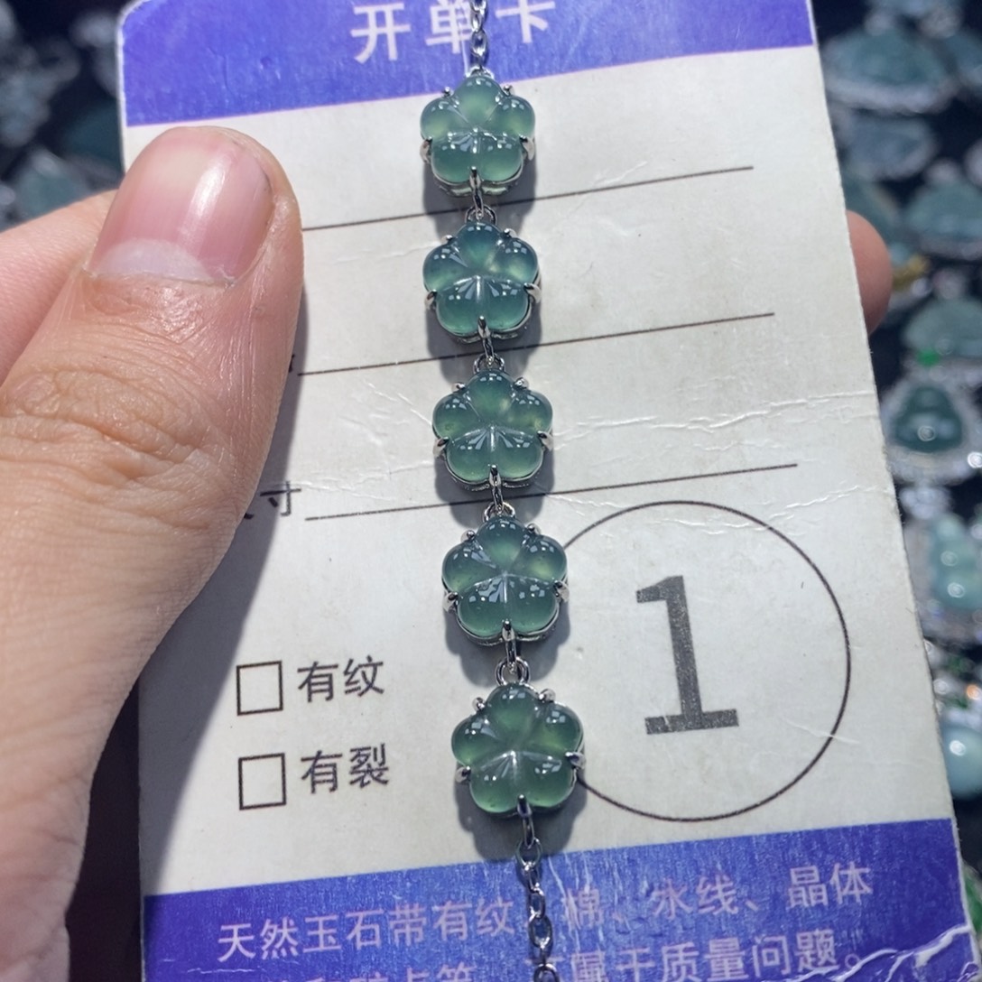 Ö***椰翡翠未镶嵌颈饰翡翠