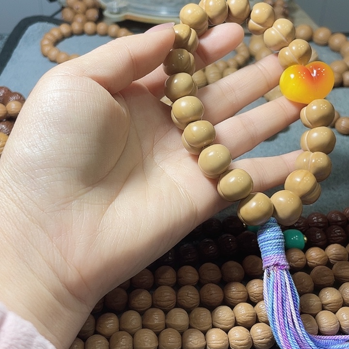 洛***装吊坠猴头核桃猴头