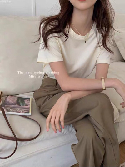 常规百搭抗起球圆领修身短袖纯色刺绣半袖韩版T恤