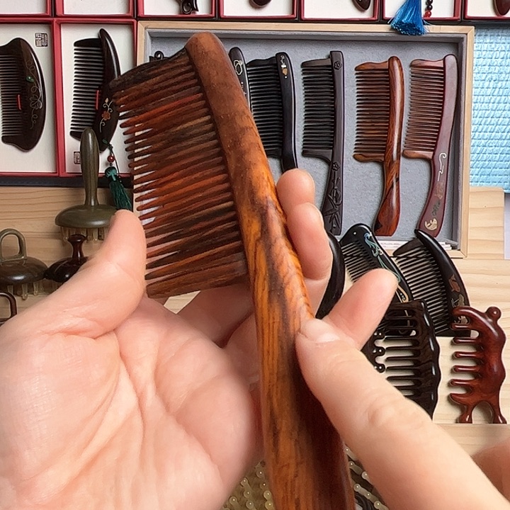 红酸枝木类红木插齿梳子