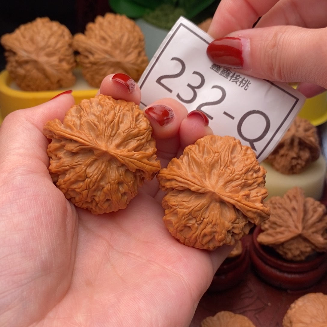 文玩核桃把件苹果园43