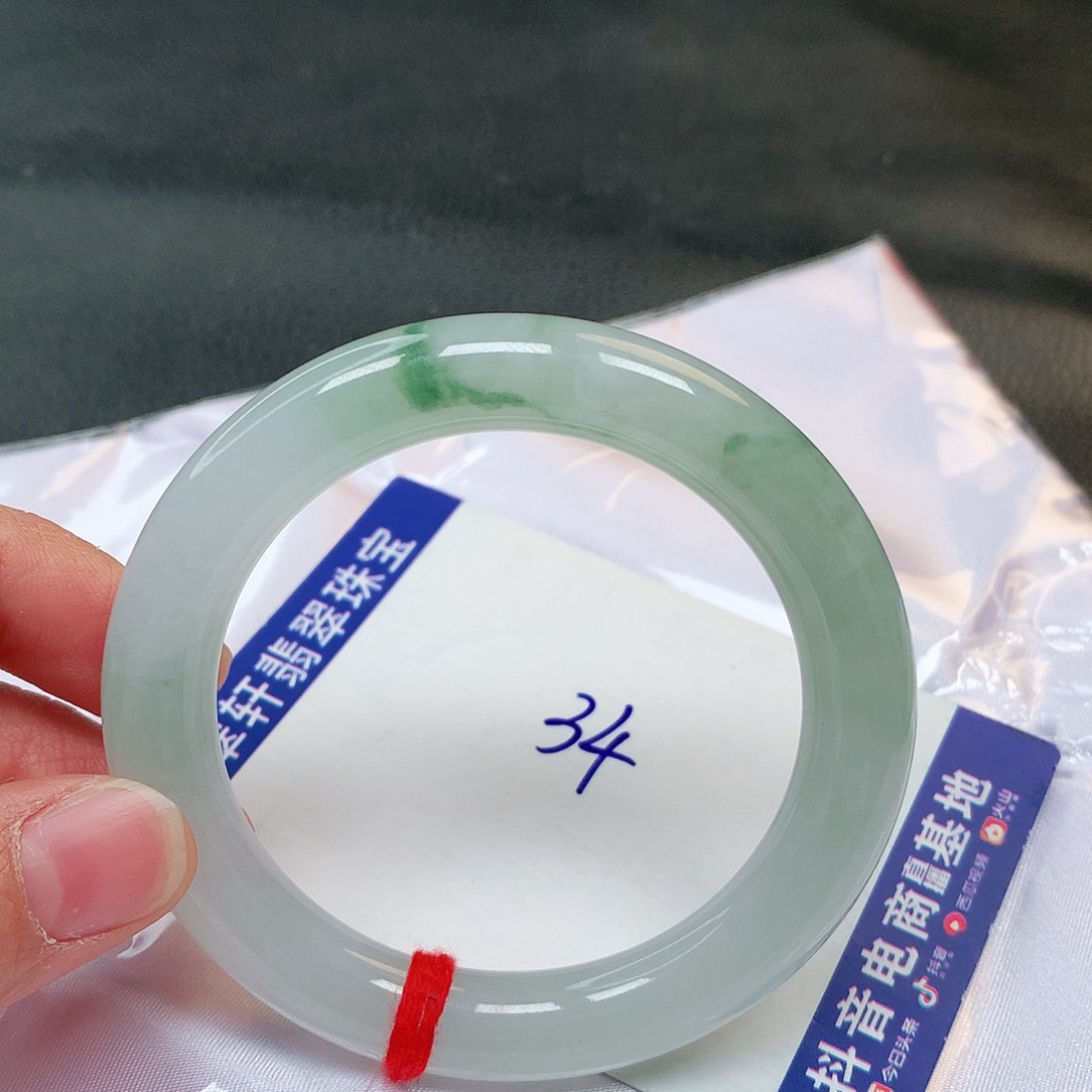 翡翠手镯未镶嵌G***?34号