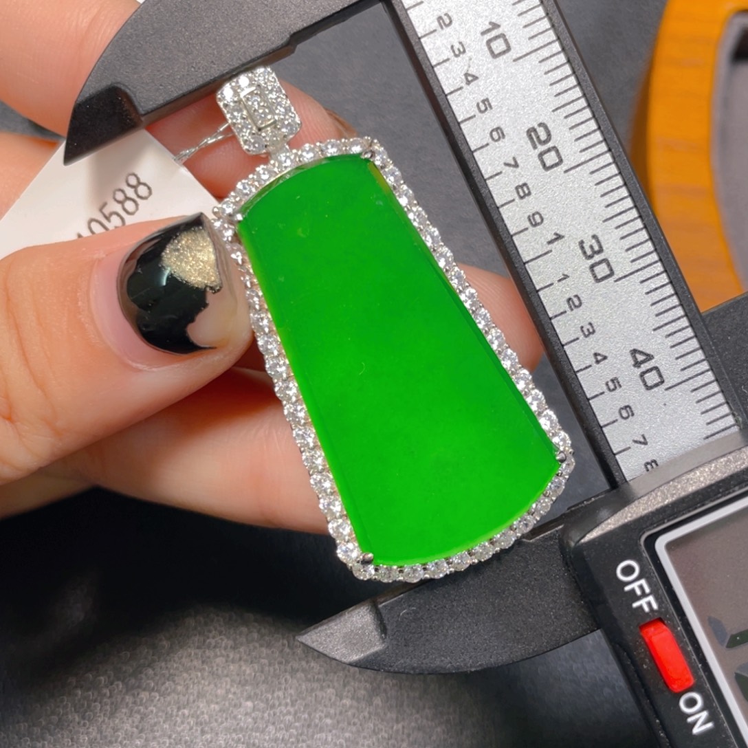 翡翠银S925镶嵌颈饰yhh