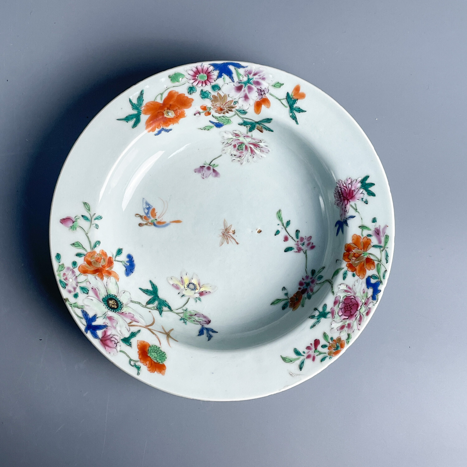 清乾隆 粉彩花蝶折腰盘2-M25KN008929