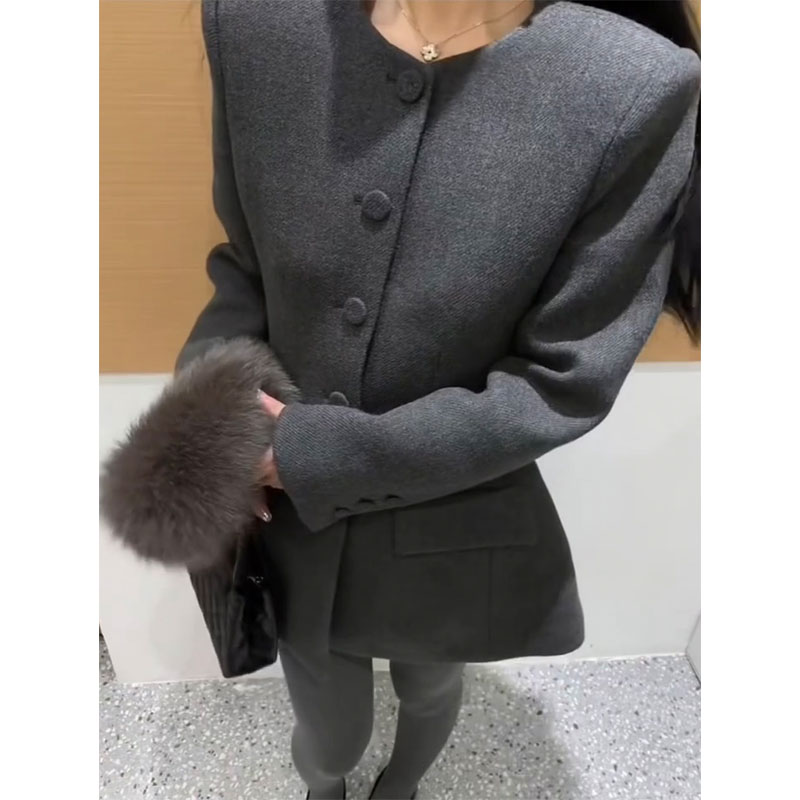 韩系气质小香风收腰高级感单排扣中长款西装外套百搭小众休闲上衣