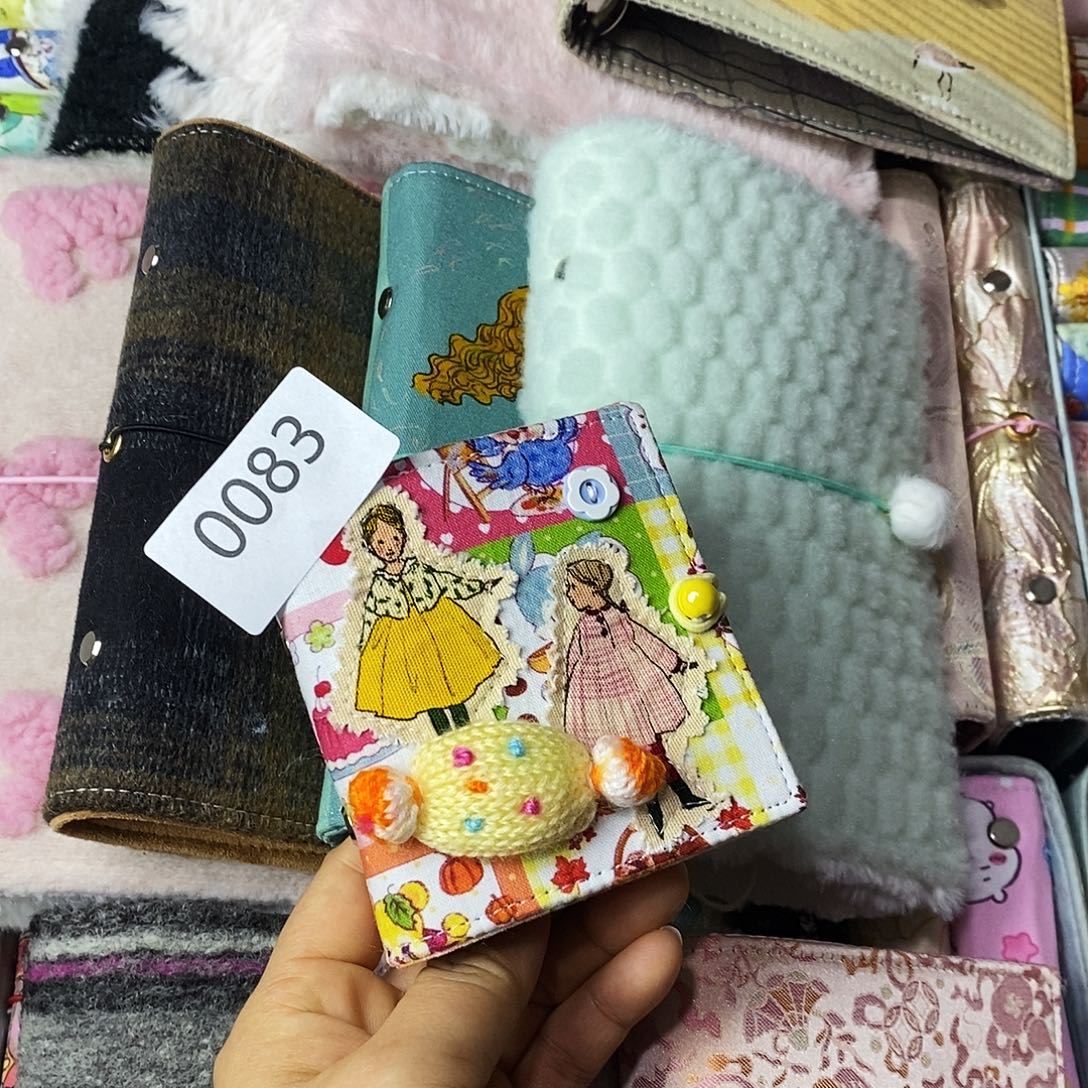 织绣豆豆本送纸0083