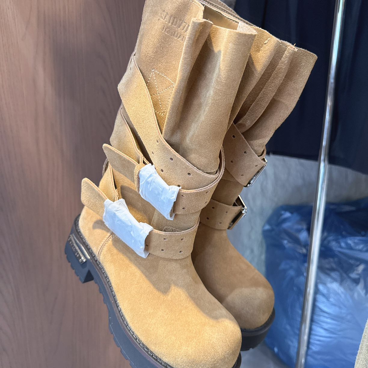 中跟皮带扣套筒中筒欧美风马丁靴靴子富家千金风