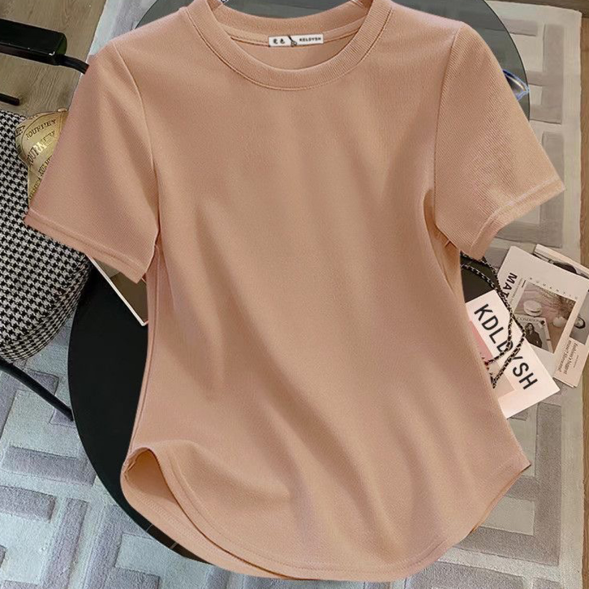 圆领T恤 下单非图片款 直播间扣号下单