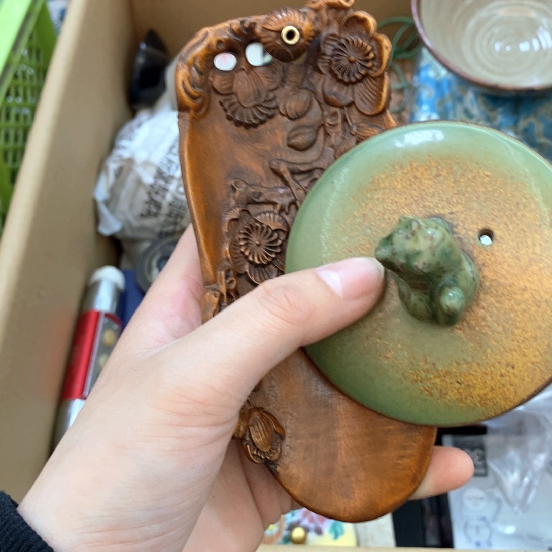 瓷片不会哈哈哈哈哈哈哈哈