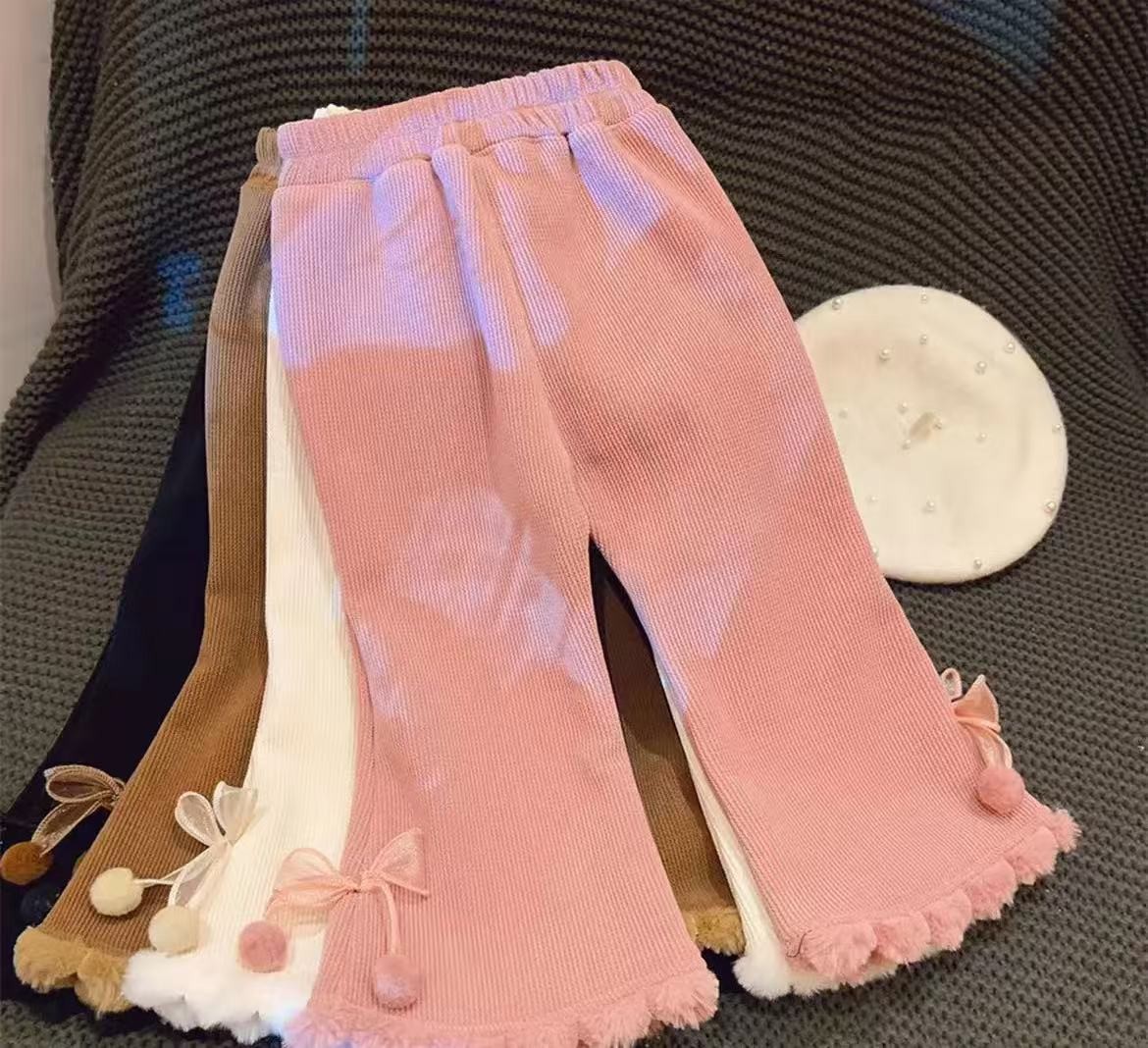 N20   微瑕疵   介意勿拍    女童加绒喇叭裤秋冬洋气
