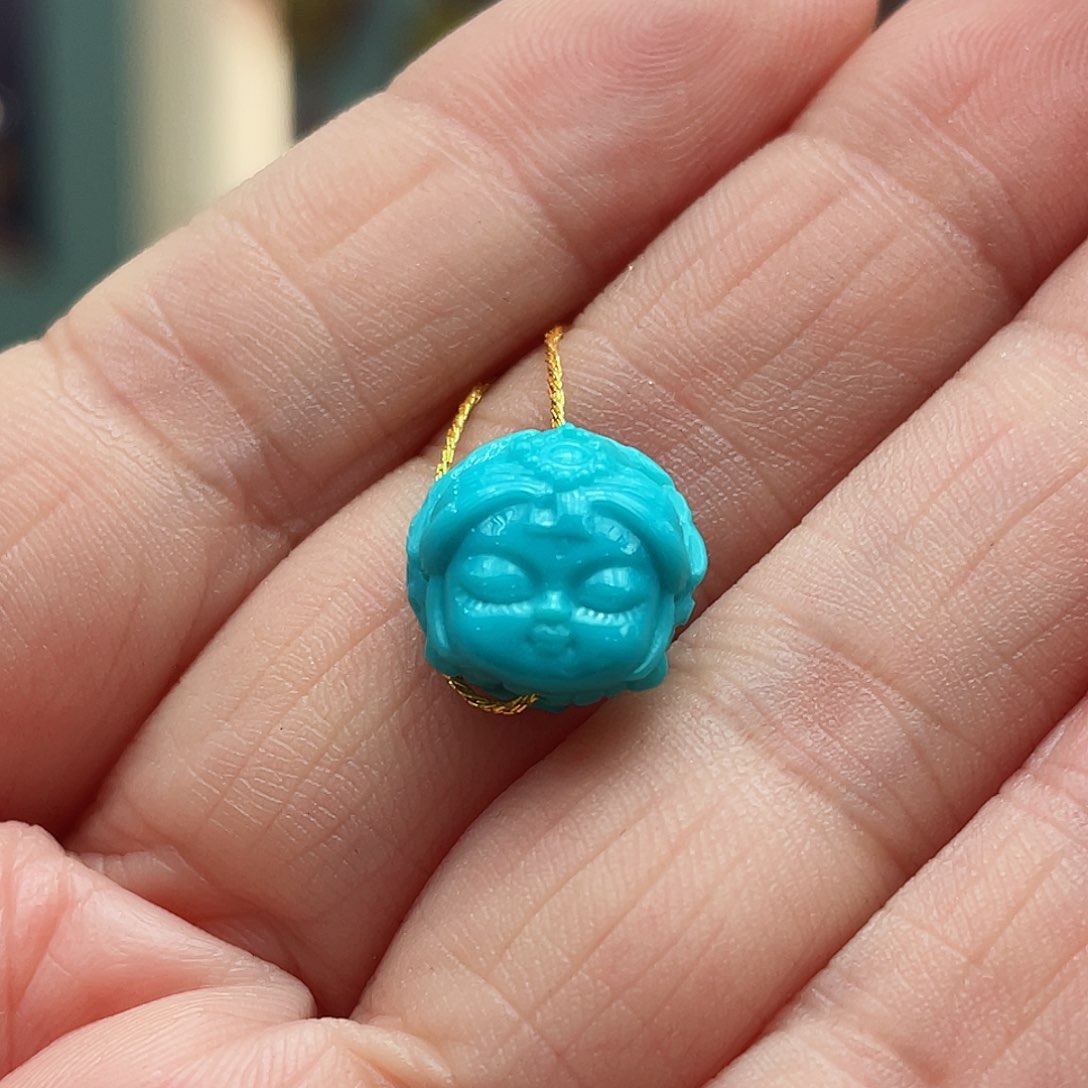 绿松石颈饰未镶嵌