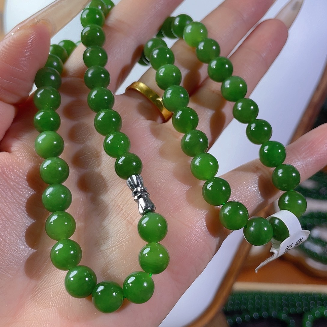 和田玉（碧玉）未镶嵌颈饰8