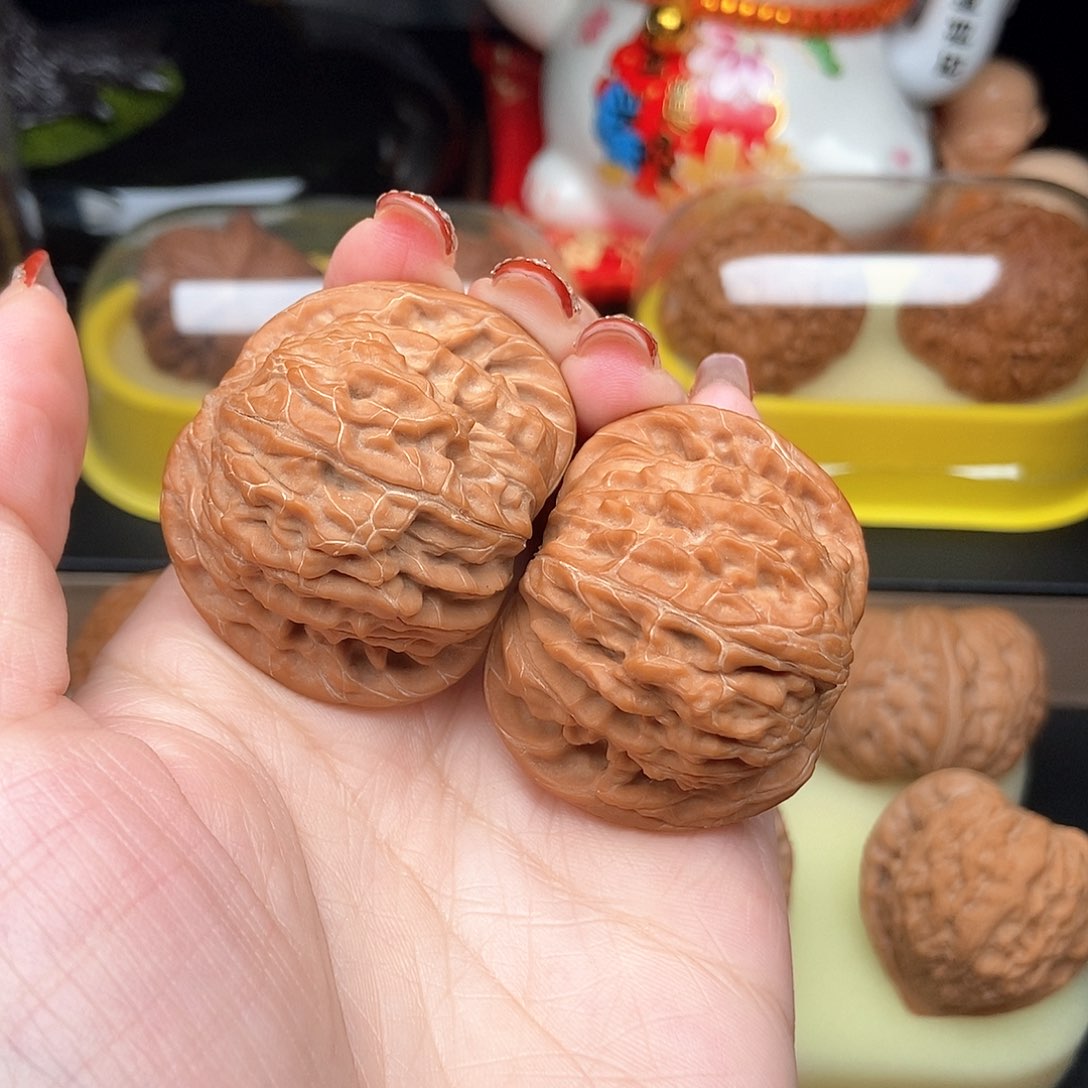 文玩核桃吊坠马*琴42山地磨