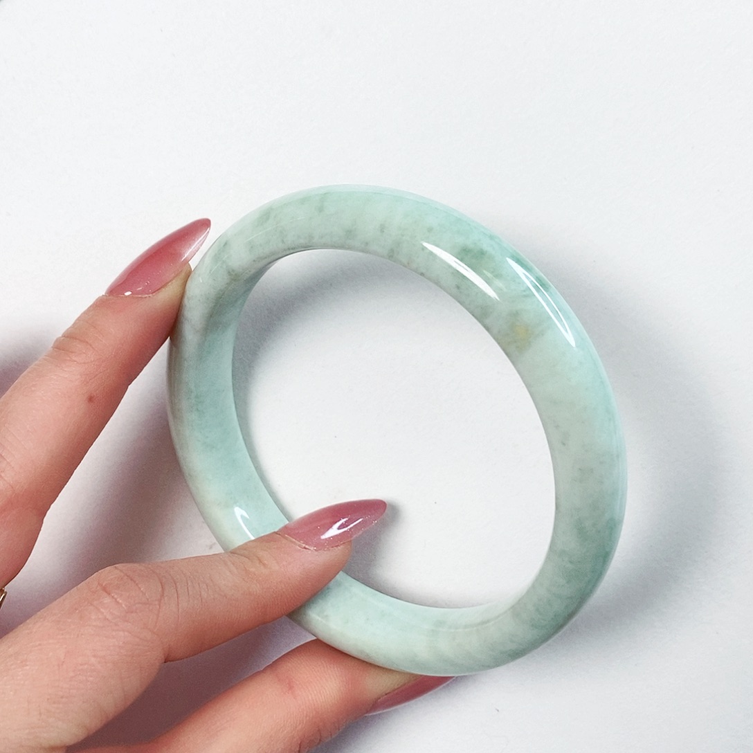 蓝田玉（蛇纹石化大理石玉）手镯未镶嵌