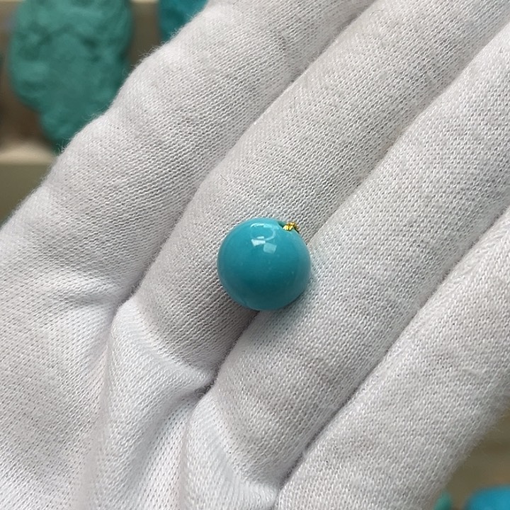 绿松石珠宝未镶嵌小*爬