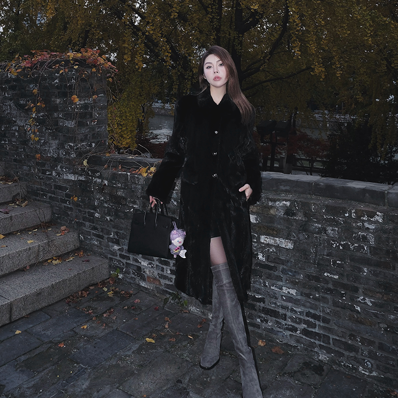 玫瑰骑士 进口紫标天鹅绒 水 貂 长款翻领貂皮大衣女整貂皮草外套