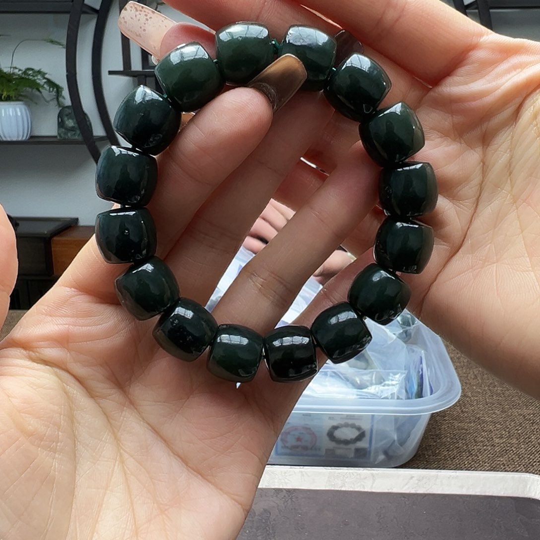 和田玉未镶嵌手链14且末