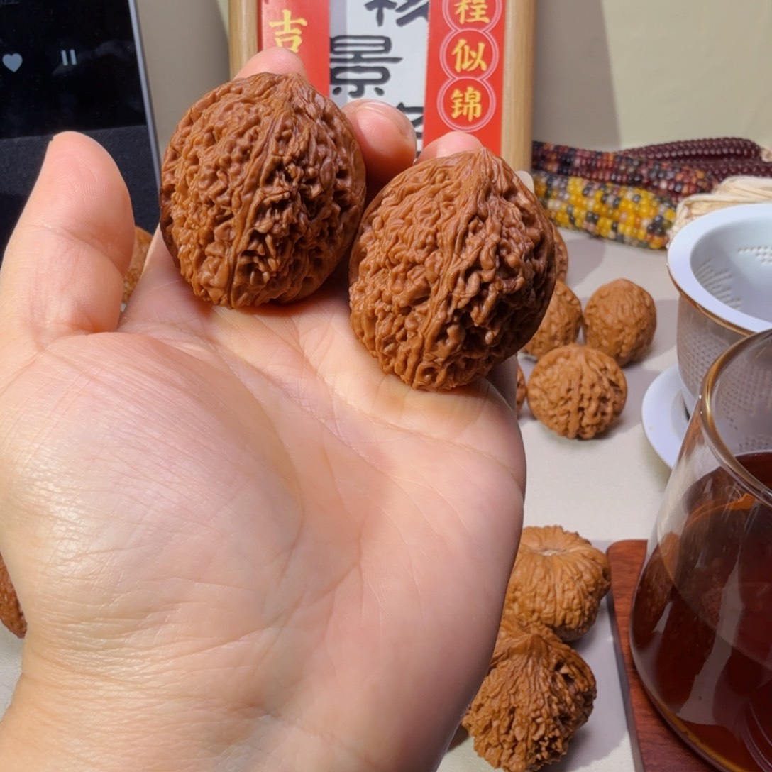 言***秣文玩核桃吊坠40大蒜头