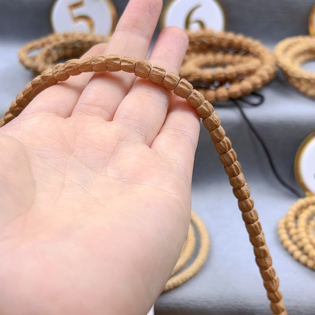 柏香籽/百香籽手串赵*