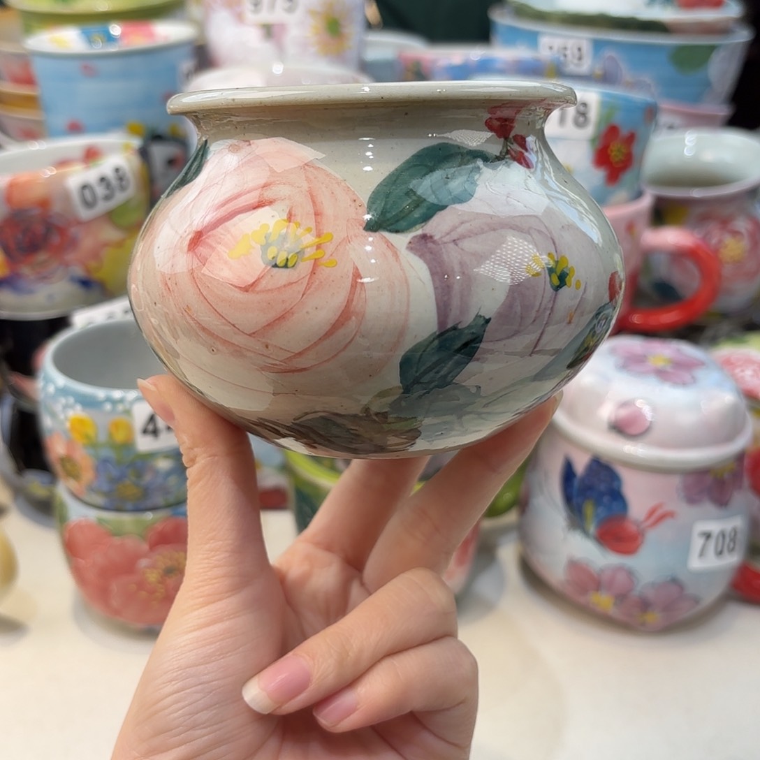 瓷片兔兔好可爱呀打