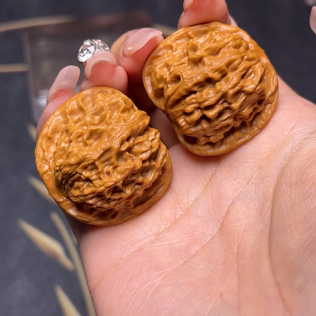 落***雪吊坠文玩核桃二爷帽