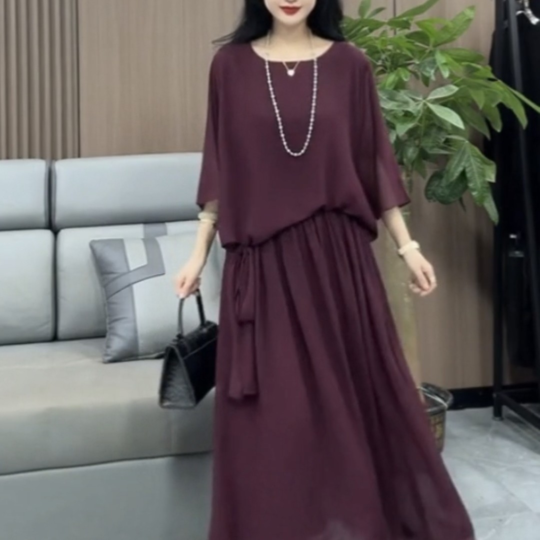 8816套裙高端大气时尚减龄