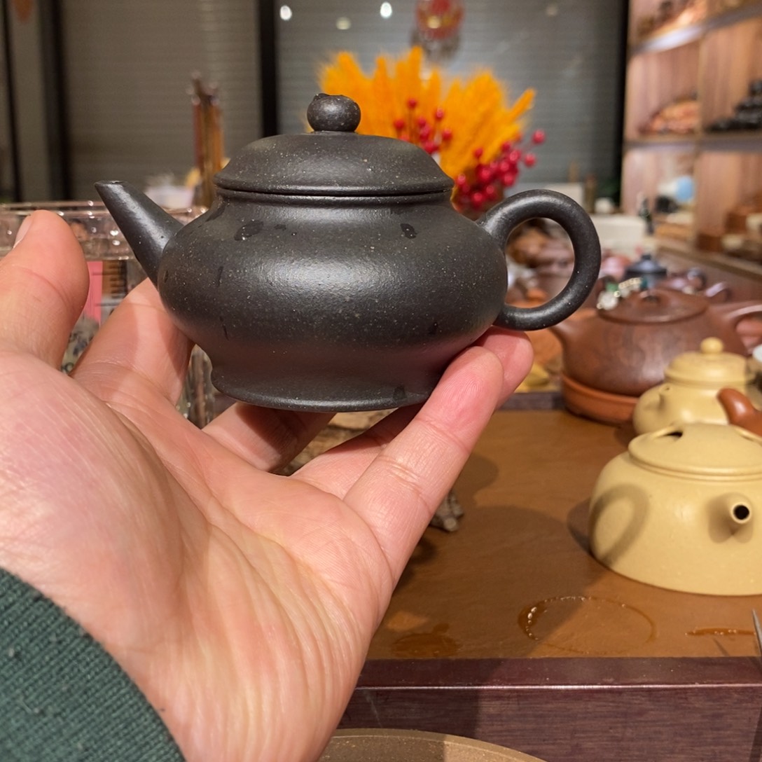 紫砂茶壶大*在原矿铁砂红泥焐灰水平160cc