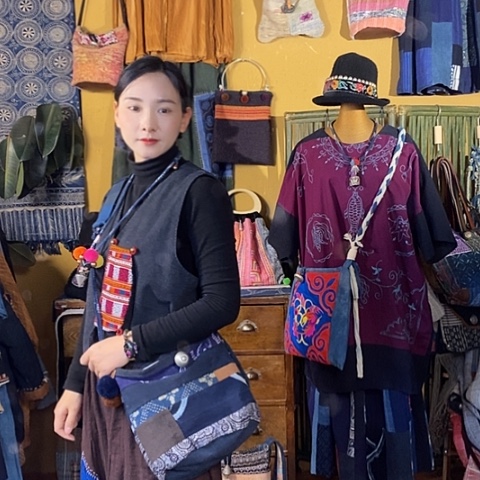 织绣手工制作包包