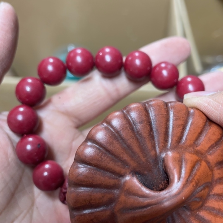 紫砂我亲亲你的小姐姐