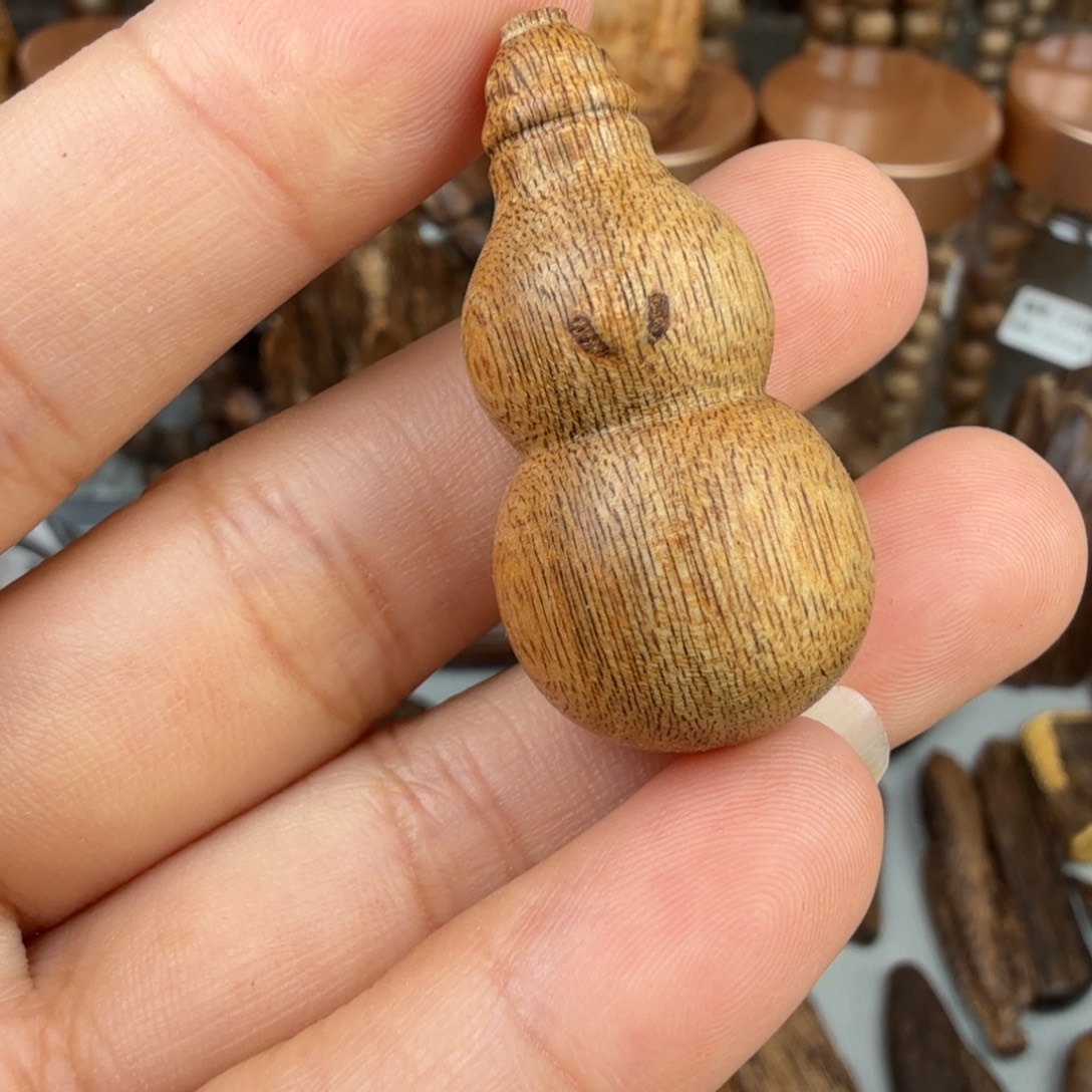 沉香碎屑沉香菩萨棋葫芦 3 克