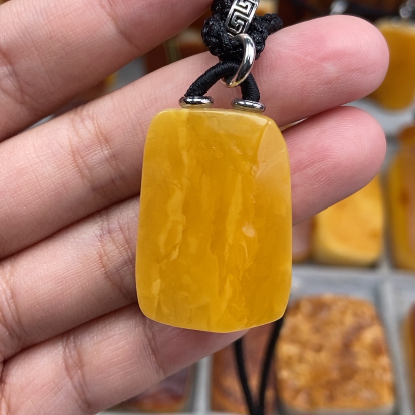 【闪购商品】琥珀珠宝奇石未镶嵌