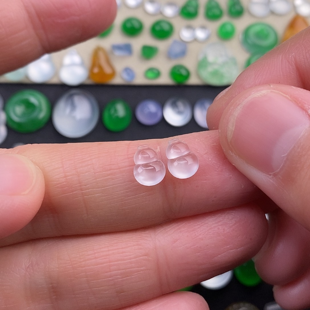 定制翡翠未镶嵌翡翠