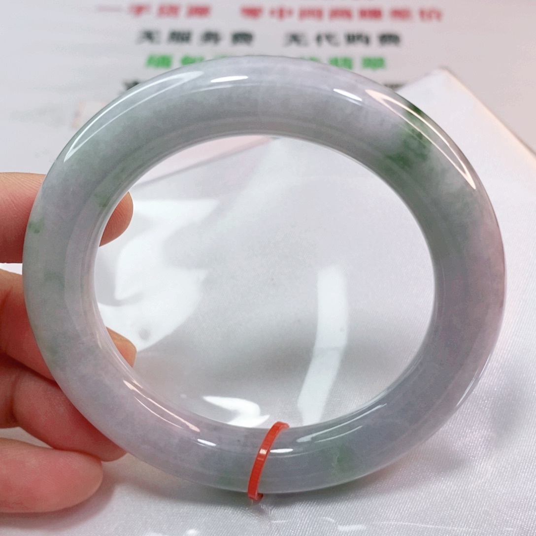 翡翠手镯未镶嵌58.5圈口圆条