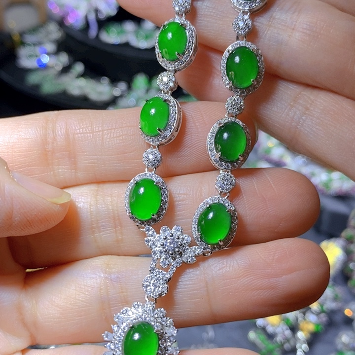 翡翠戒指银S925镶嵌天然翡翠