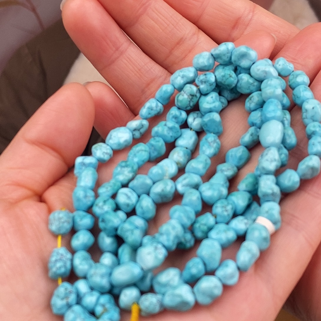 绿松石未镶嵌原矿