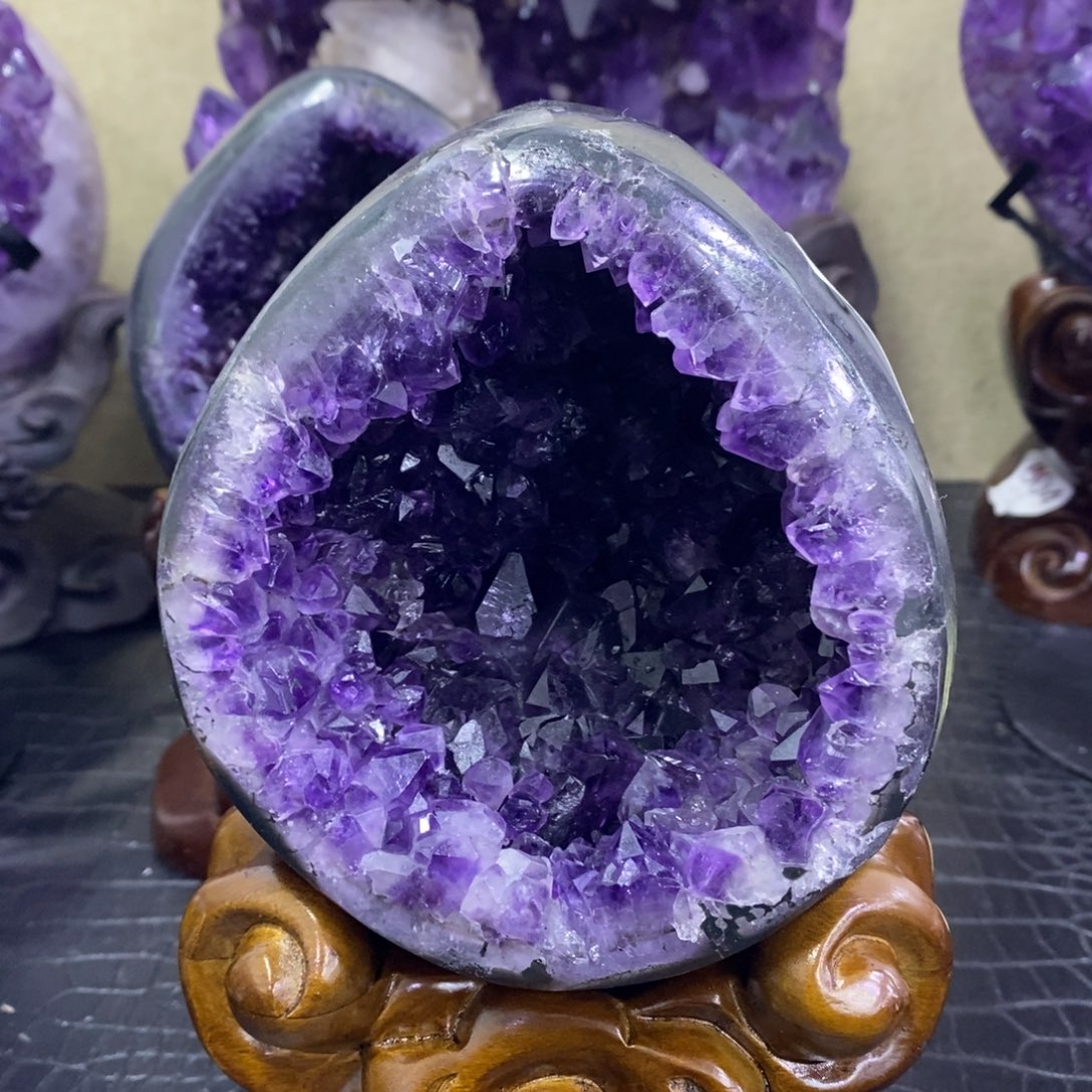 紫晶未镶嵌大型摆件（非配饰）紫水晶901