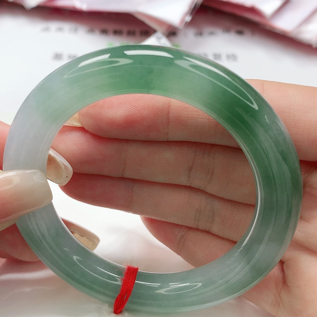 【闪购商品】翡翠手镯未镶嵌缅甸天然A货翡翠