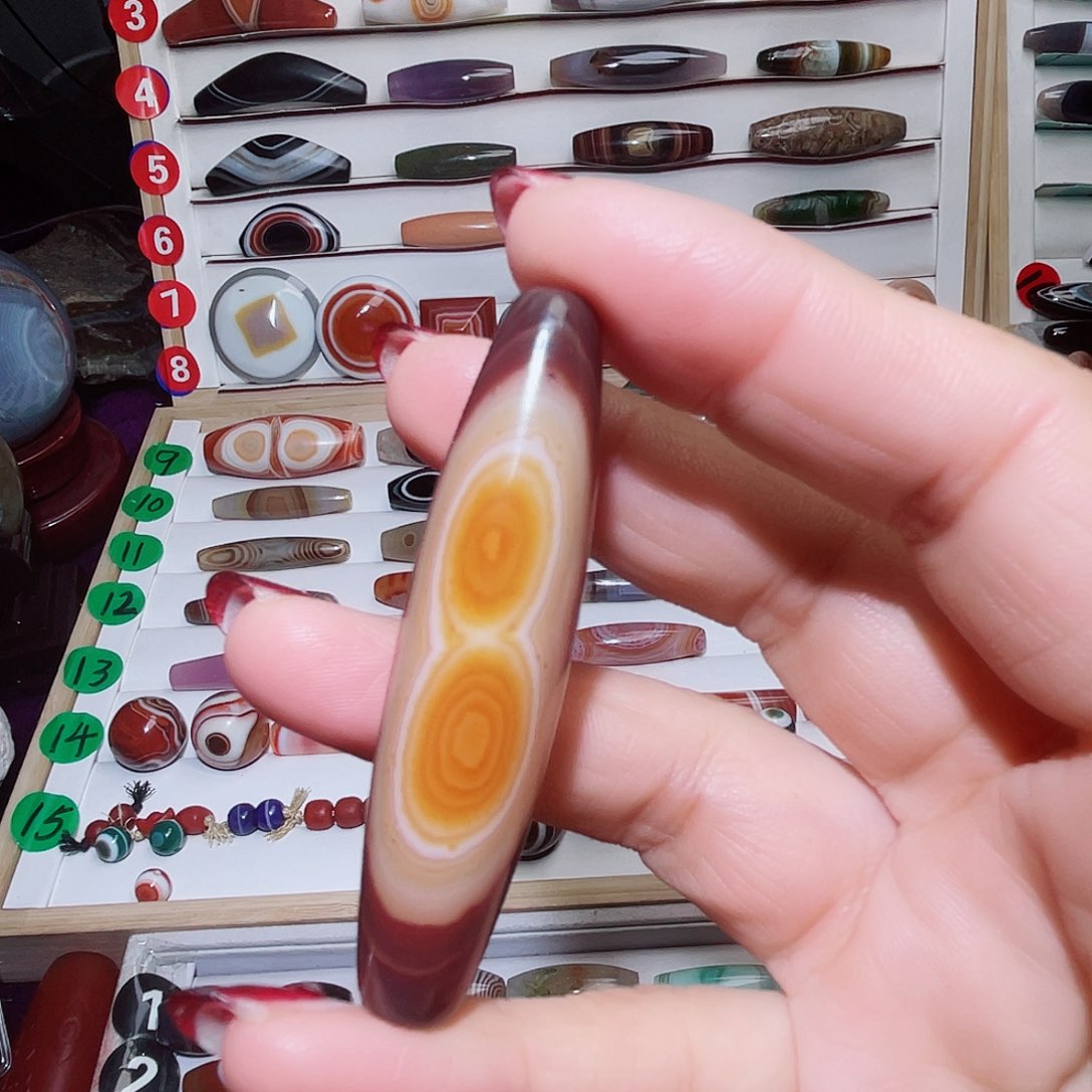 玛瑙/玉髓颈饰未镶嵌