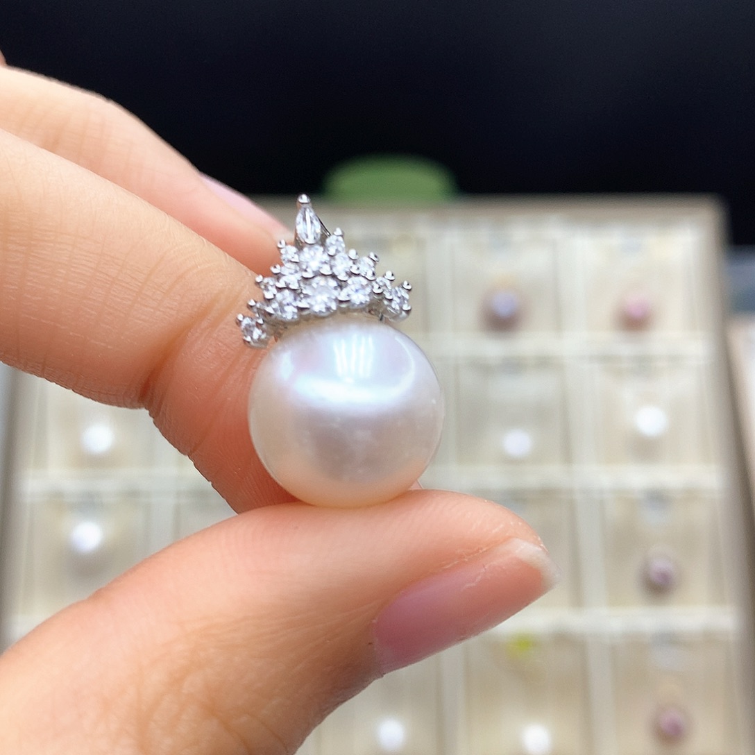 淡水珍珠颈饰合金