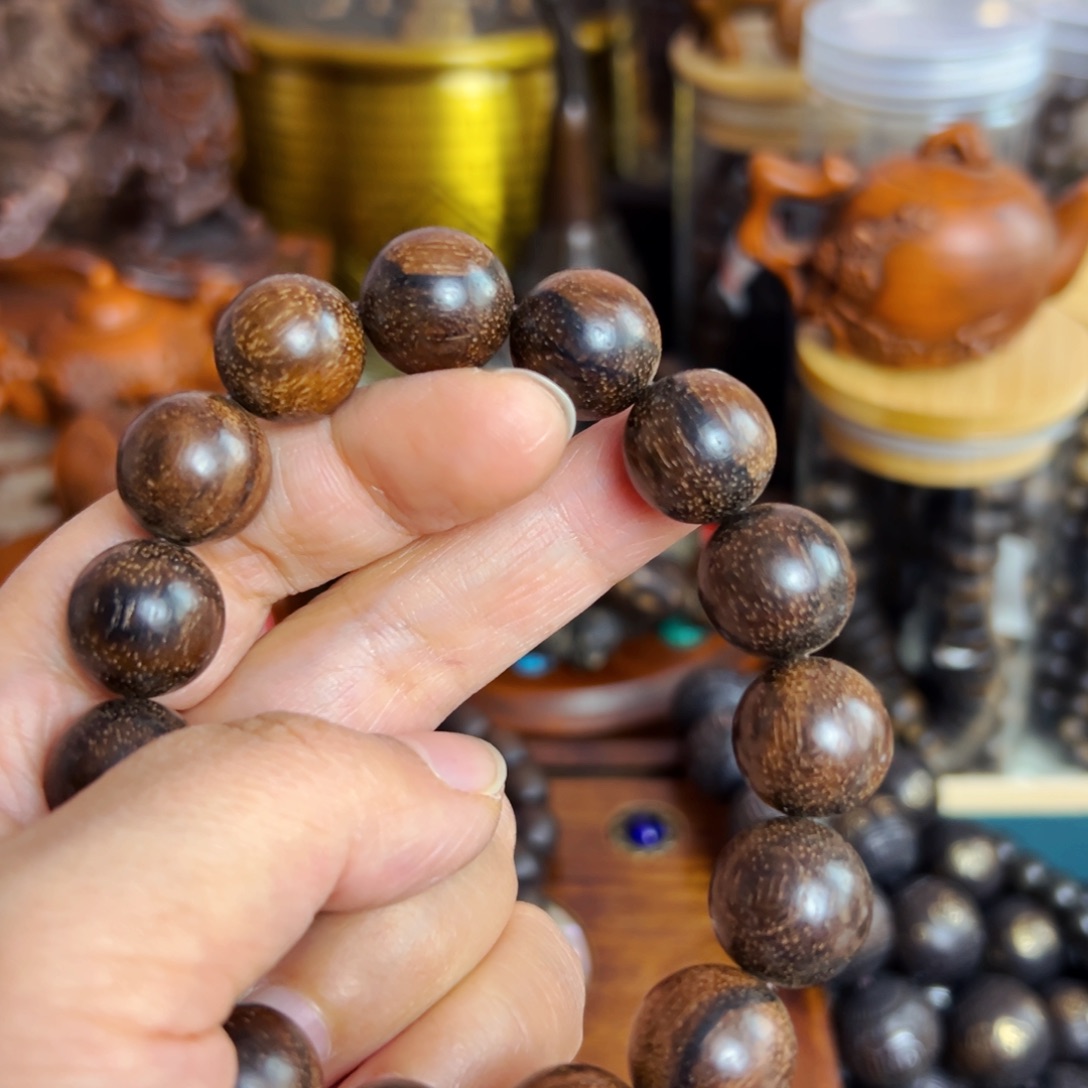 阴沉木年货节福利活动文玩手串摆件把件