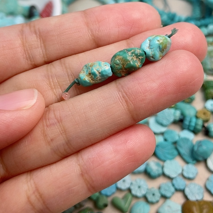 南红玛瑙未镶嵌珠宝奇石