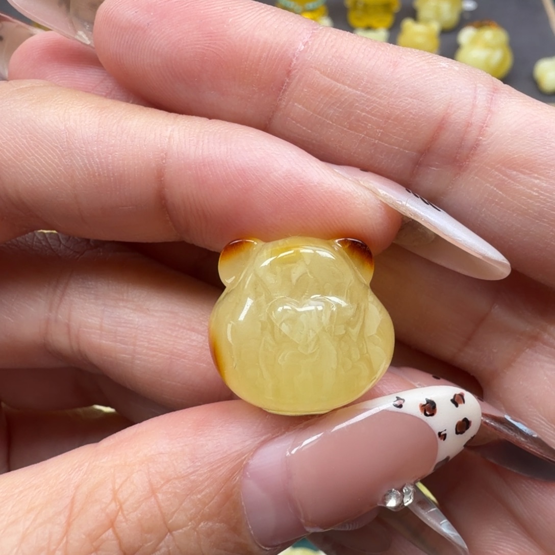 琥珀未镶嵌裸石蜜蜡